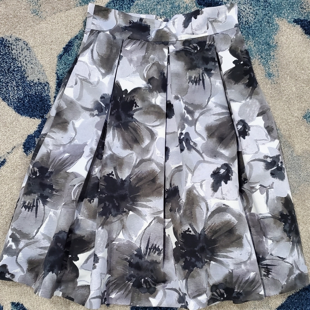 Eliza J Skirt